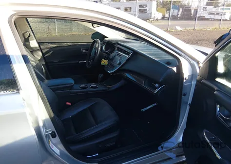 2014 Toyota Avalon Xle z USA, uszkodzony, nr VIN 4T1BK1EB3EU097466